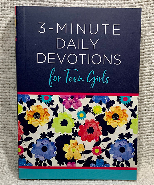 3-Minute Daily Devotions for Teen Girls book