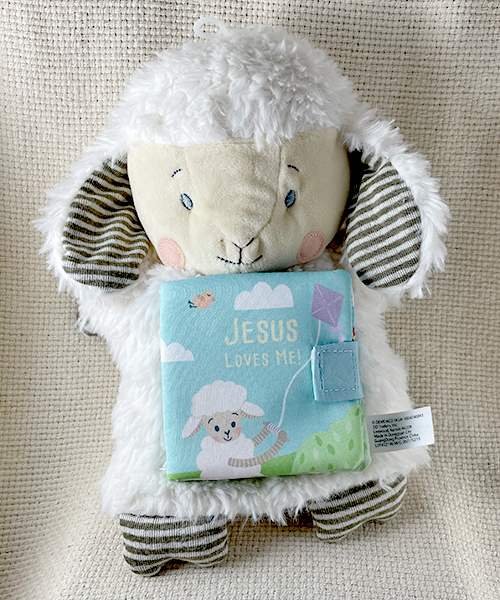 Lamb puppet book