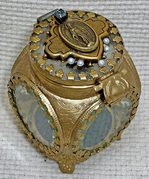 Heaven Sent Miraculous Mary Ornate Prayer Box