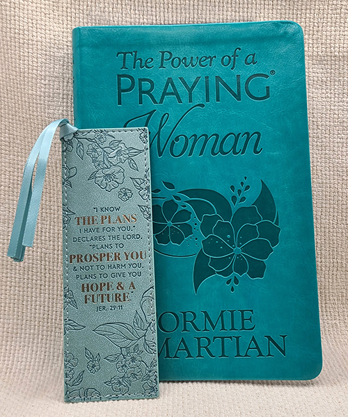 Praying woman gift set